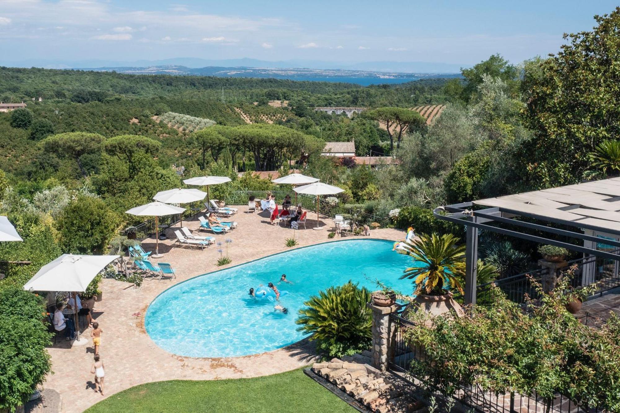 Villa Clodia Relais Manziana Экстерьер фото
